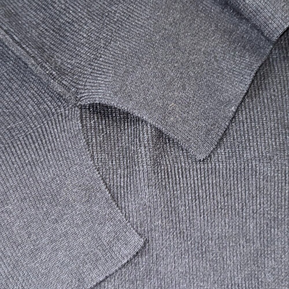 EFAN Black Cropped Knit Sweater – Women’s Size Medium - Picture 7 of 9